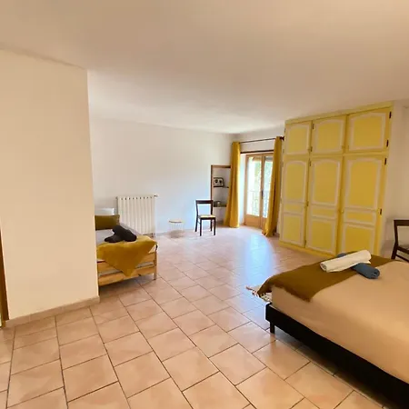 Holiday home 84b7 - In A Charming 18th Century *
